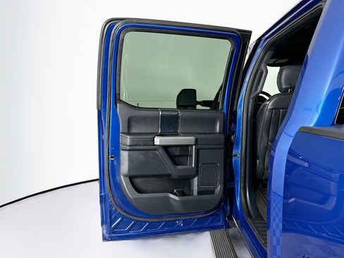 Used 2022 Ford F350 Platinum image 27