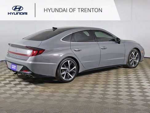 Certified 2023 Hyundai Sonata SEL Plus FWD image 12