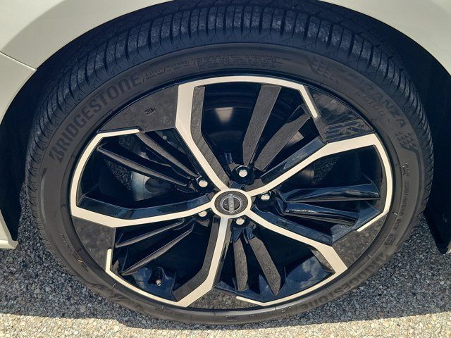 Certified 2025 Nissan Altima 2.5 SR FWD image 8