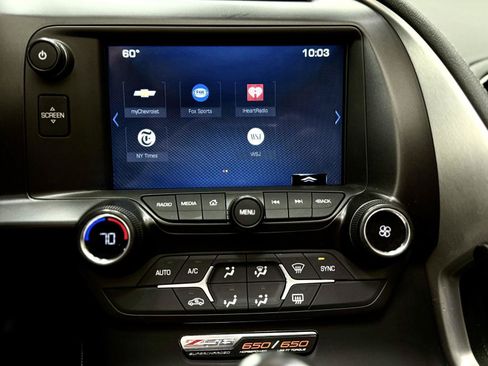 Used 2019 Chevrolet Corvette Z06 RWD image 38