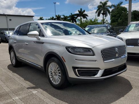 Used 2019 Lincoln Nautilus FWD image 34