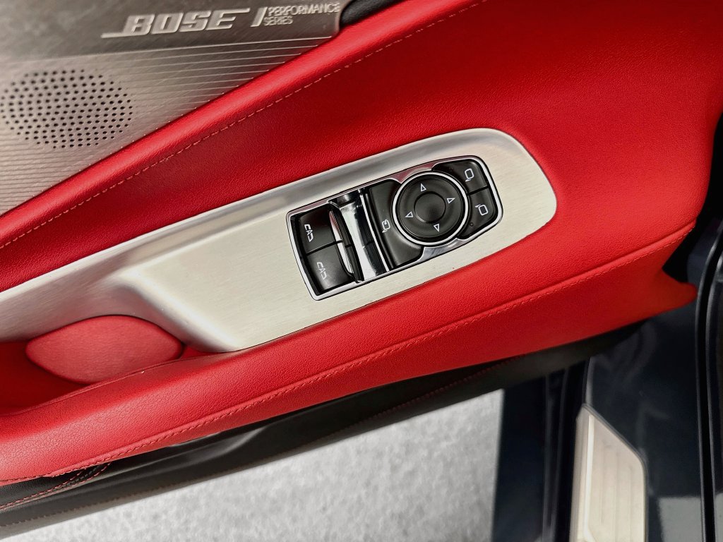 Used 2020 Chevrolet Corvette Stingray Preferred Cpe w/ 2LT Preferred Equipment Group RWD image 18