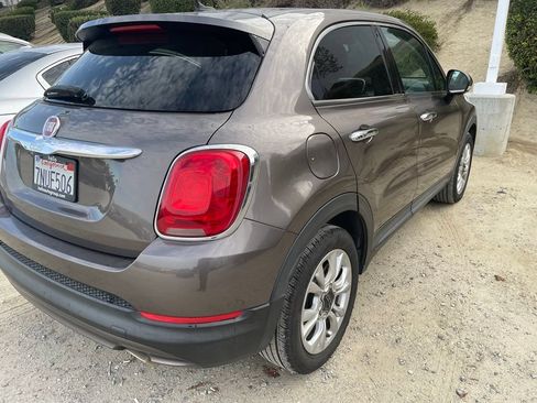 Used 2016 FIAT 500X Lounge FWD image 5