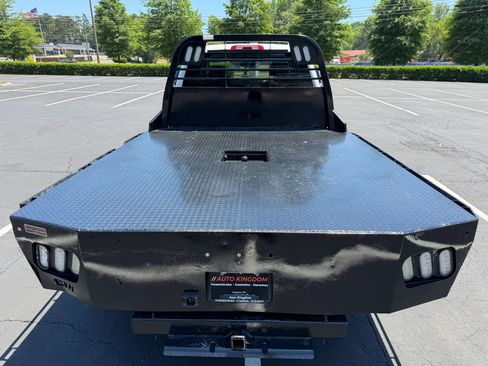 Used 2019 GMC Sierra 3500 4x4 Crew Cab w/ Sierra Convenience Package image 9