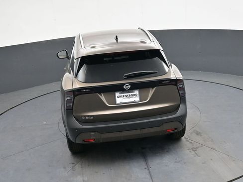 Used 2026 Nissan Kicks SV image 23