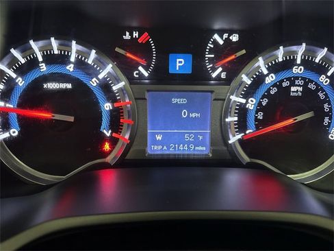 Used 2019 Toyota 4Runner SR5 image 11