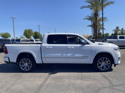 Certified 2025 RAM 1500 Tungsten w/ Trailer Tow Group AWD/4WD image 6