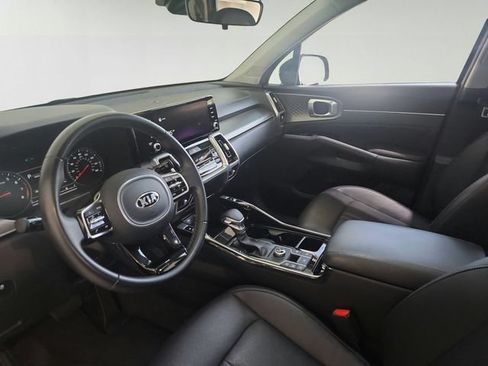 Certified 2021 Kia Sorento SX FWD image 11