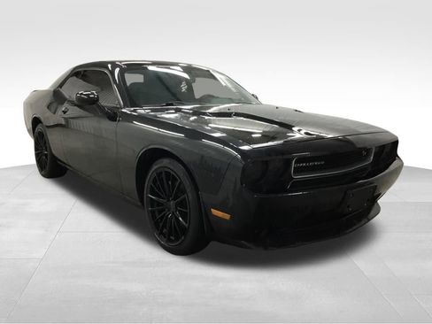 Used 2013 Dodge Challenger R/T w/ Electronics Convenience Group image 3