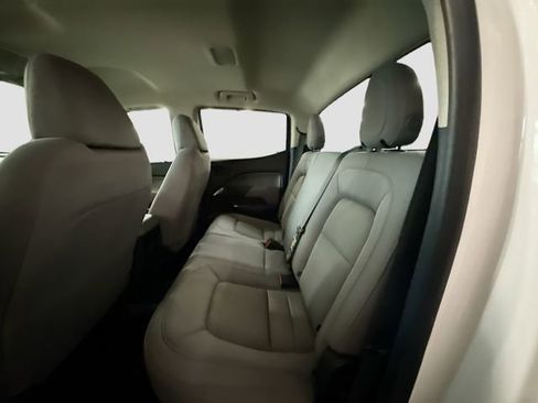 Used 2017 GMC Canyon Base w/ Convenience Package image 23