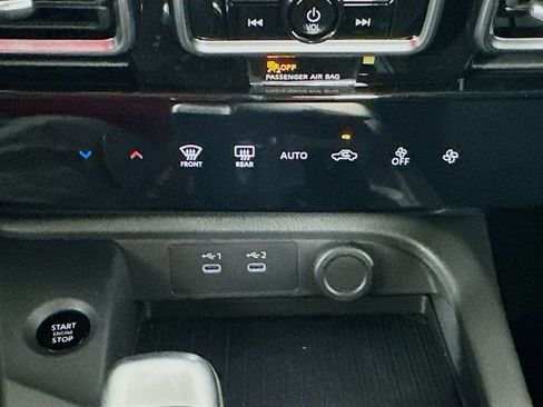 New 2026 Nissan Sentra SV image 18