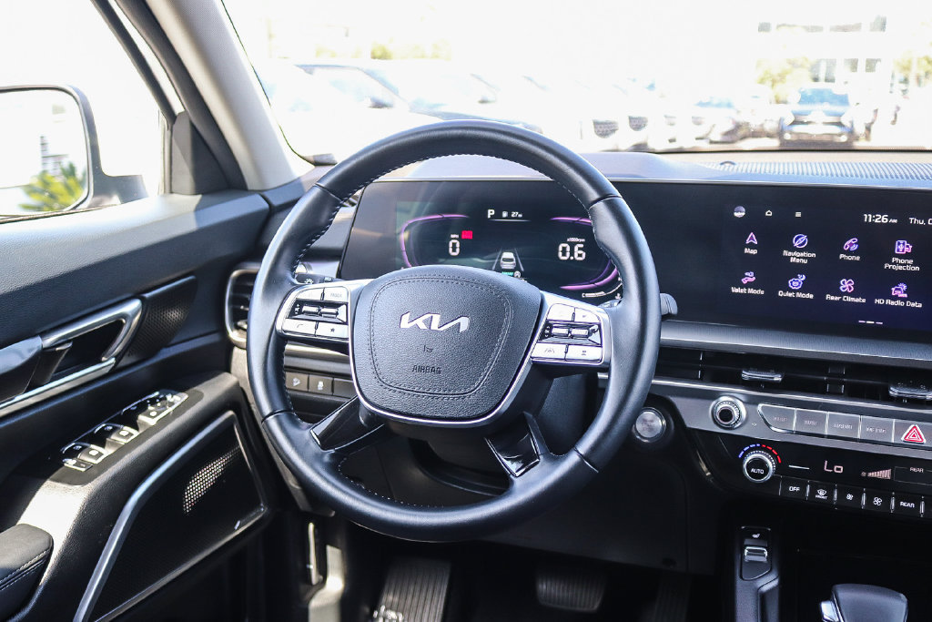 Certified 2024 Kia Telluride S w/ S Sunroof Package FWD image 14