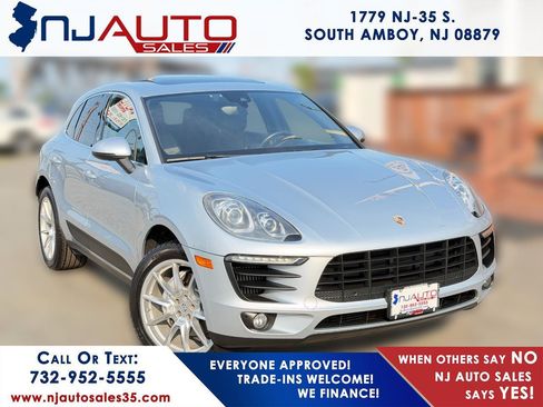 Used 2017 Porsche Macan S AWD/4WD image 1