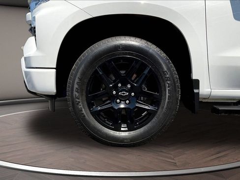 Used 2024 Chevrolet Silverado 1500 RST RWD image 38