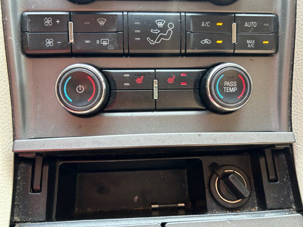 Used 2011 Ford Taurus SEL w/ 201A Rapid Spec Order Code FWD image 25