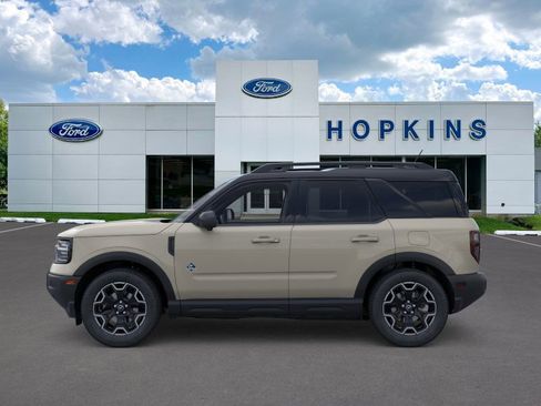 New 2025 Ford Bronco Sport Outer Banks w/ Outer Banks Tech Package+ image 3