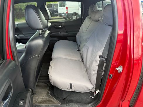 Used 2021 Toyota Tacoma TRD Sport w/ TRD Premium Sport Package image 12