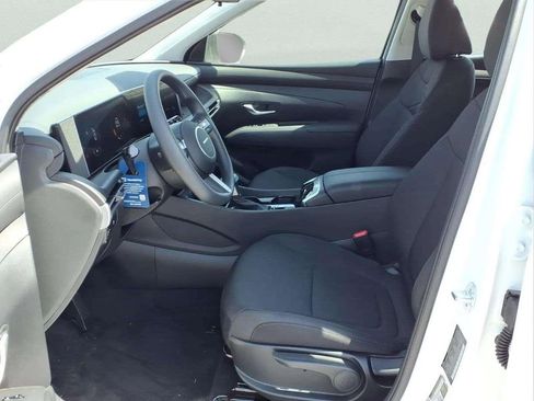 New 2026 Hyundai Tucson SE FWD image 9