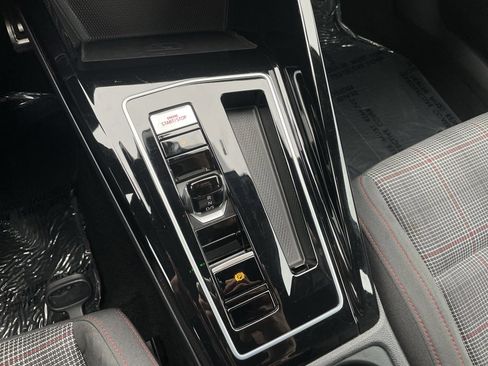 Used 2024 Volkswagen GTI S image 13