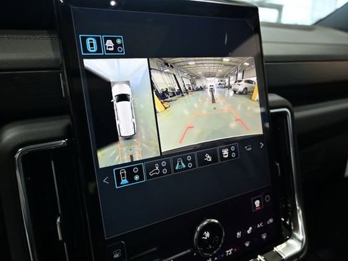 New 2026 GMC Yukon XL Denali w/ Denali Reserve Package image 19