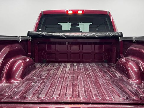 Used 2019 RAM 1500 Tradesman w/ Chrome Plus Package RWD image 20