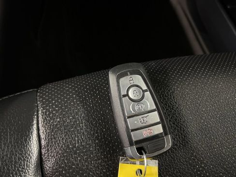 Certified 2020 Ford Expedition XLT w/ Equipment Group 202A AWD/4WD image 40