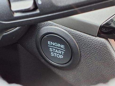 Used 2025 Ford Escape Active w/ Cold Weather Package image 13