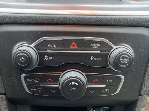 Used 2021 Dodge Charger SXT w/ Blacktop Package image 31