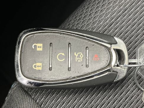 Used 2018 Chevrolet Cruze LT w/ Convenience Package image 24