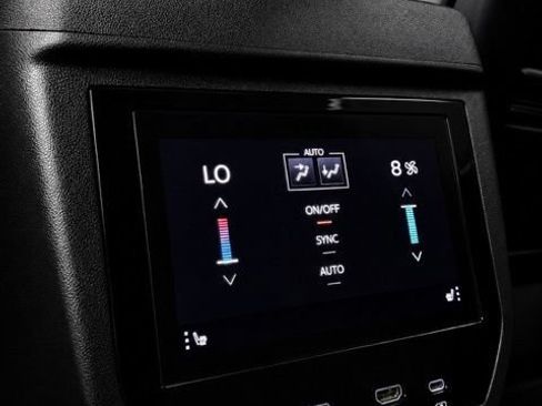 Used 2026 GMC Yukon XL Denali Ultimate AWD/4WD image 29