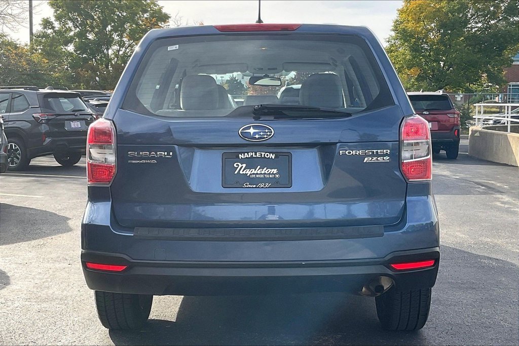 Used 2014 Subaru Forester 2.5i w/ Popular Package #1 AWD/4WD image 4