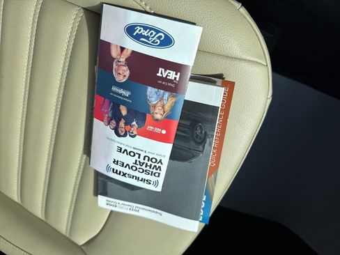 Used 2023 Ford Edge SEL w/ Convenience Package image 25