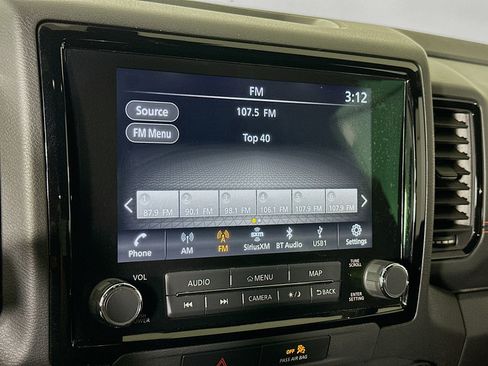 Used 2023 Nissan Frontier PRO-4X w/ Technology Package AWD/4WD image 19