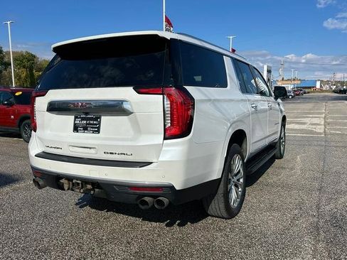 Used 2023 GMC Yukon XL Denali image 3