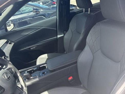 Used 2025 Lexus RX 350h w/ Accessory Package (K3) AWD/4WD image 5