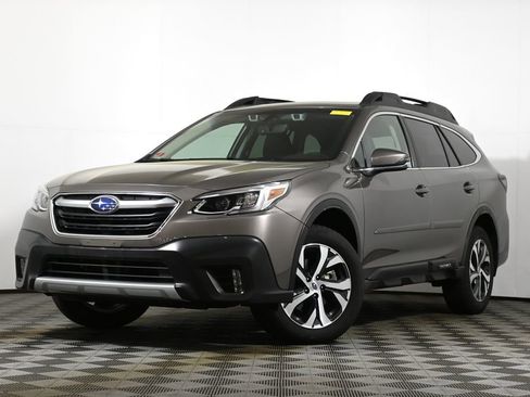 Used 2022 Subaru Outback Limited AWD/4WD image 1