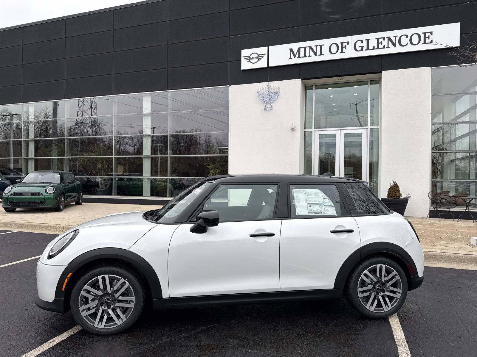 New 2026 MINI Cooper 4-Door Hardtop FWD image 2