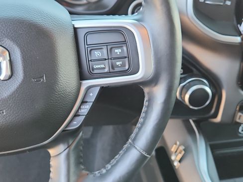 Used 2019 RAM 2500 Big Horn AWD/4WD image 18