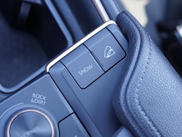 Certified 2025 Toyota Grand Highlander AWD Hybrid image 41