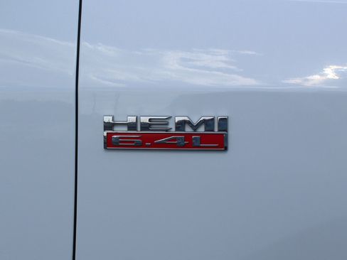 Used 2022 RAM 2500 Tradesman image 39