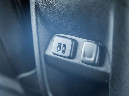 Used 2015 Chevrolet Colorado Z71 image 30