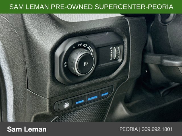 Used 2024 Jeep Wrangler Unlimited AWD/4WD image 10