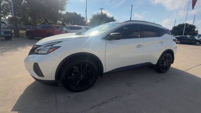 Used 2023 Nissan Murano SV w/ SV Midnight Edition Package FWD image 4