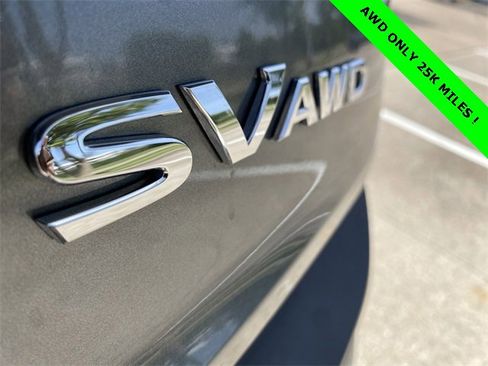 Used 2023 Nissan Rogue SV image 36