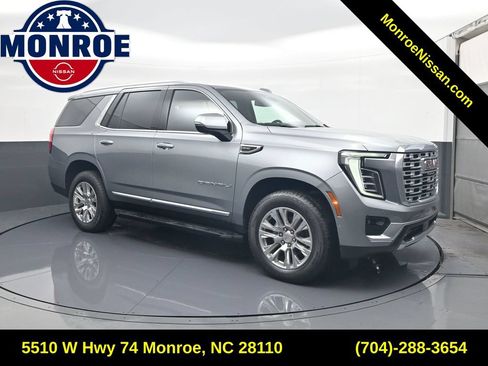 Used 2025 GMC Yukon Denali AWD/4WD image 1