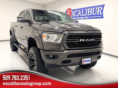 Used 2020 RAM 1500 Big Horn AWD/4WD image 1