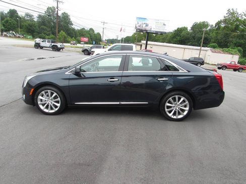 Used 2013 Cadillac XTS Luxury w/ Driver Awareness Package FWD image 7