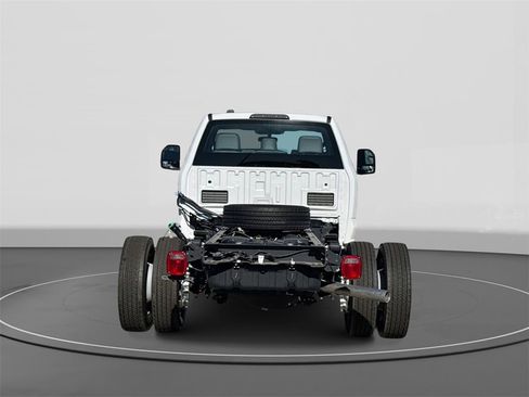 New 2025 Ford F550 2WD Regular Cab Super Duty image 6