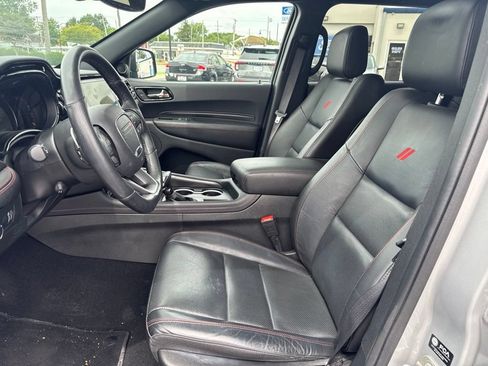 Used 2023 Dodge Durango R/T RWD image 3