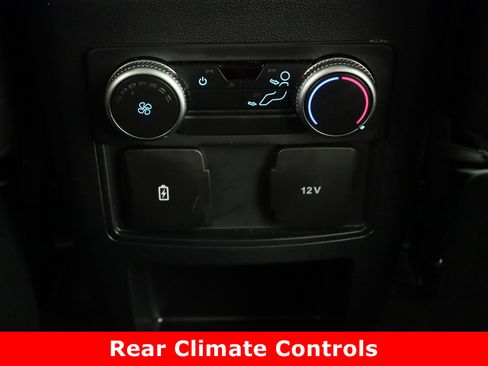 Used 2021 Ford Explorer XLT w/ Equipment Group 202A image 30